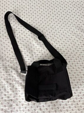 Gymshark Black Messenger Crossbody Bag for Men